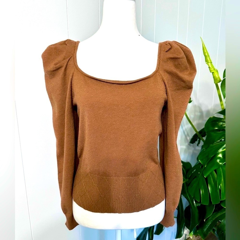 Women's Puff Sleeve Square Neck Knit Top - Brown